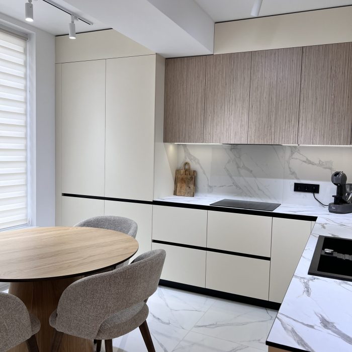 Bucătărie la comandă MOBO10