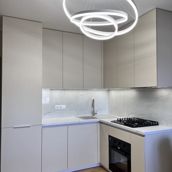 Bucătărie la comandă MOBO15