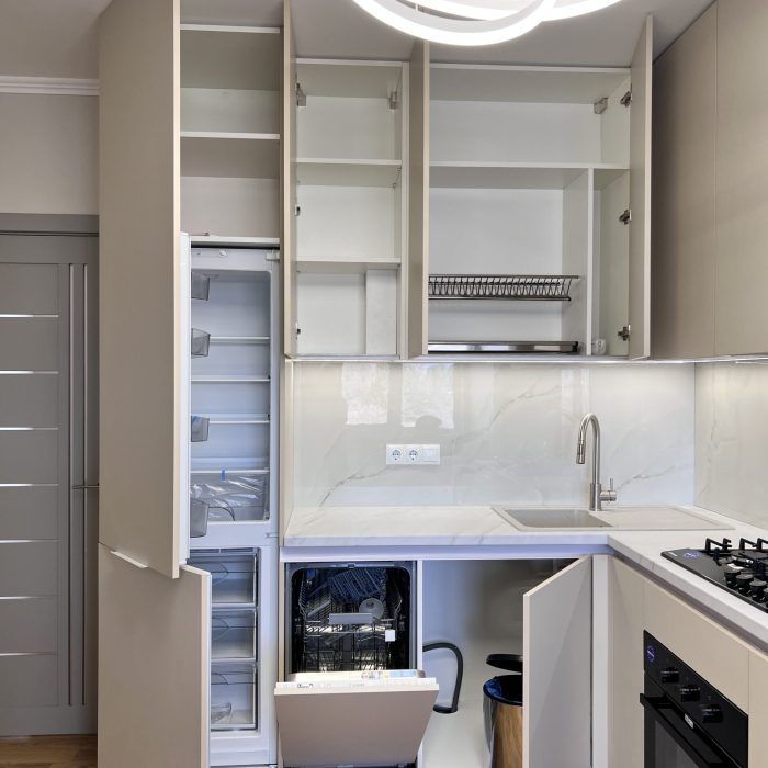 Bucătărie la comandă MOBO16