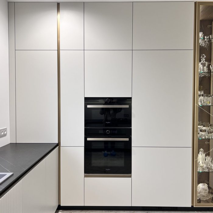 Bucătărie la comandă MOBO25