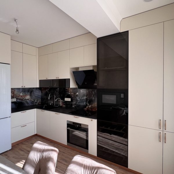 Bucătărie la comandă MOBO36