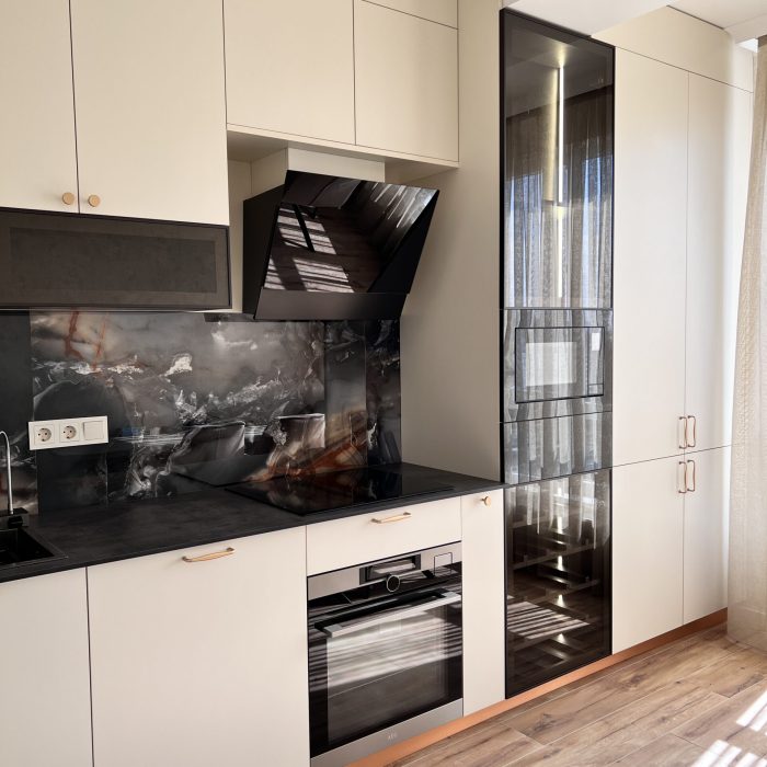 Bucătărie la comandă MOBO38